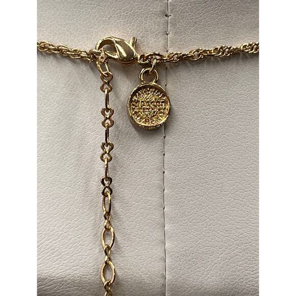 My Saint My Hero Virgin Mary Reversible Gold Tone Necklace - Picture 6 of 8